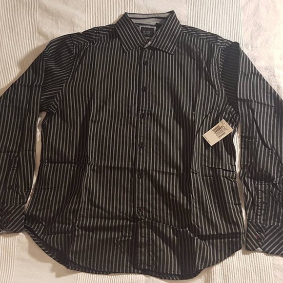 NWOT GUESS Mens Black and Grey Button Up Striped Shirt - Small - Picture 1 of 8